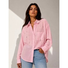 Yumey Taş Aksesuarlı Oversize Gömlek