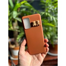 Emybox Oppo A16 / A55 Uyumlu Yumuşak Silikon Ayıcık Figürlü Içi Kadife Lansman Telefon Kılıfı