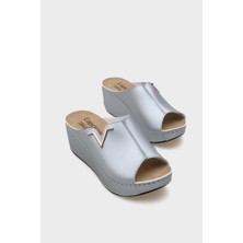 Capone Outfitters Kailey 6145 Kadın Dolgu Topuklu V Toka Terlik