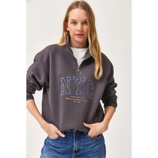 Juuuj Füme Pamuklu Karışım Dik Yaka Oversize Fermuar Detaylı Nyc Nakışlı Sweatshirt