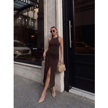Trendparis Belden Büzgülü Yırtmaç Detaylı Elbise Kahverengi
