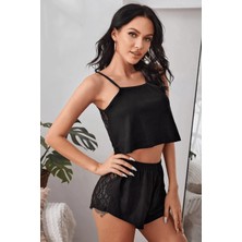 Sofya Passion Kadın Siyah Dantel Detaylı Ince Askılı Crop Top ve Şort Takımı