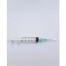 St. Morritz Berika 5 ml Yeşil Uç Enjektör Vet. 50 Adet