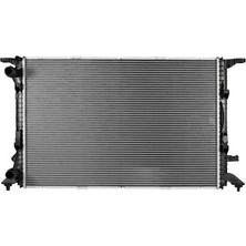 Volkswagen Hella Su Radyatoru 8K0121251L A4 A5 A6 Q3 Q5
