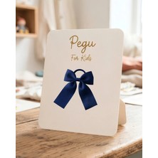 Pegu Minik Düşler Serisi , Tekli Lacivert Grogren Kurdele Fiyonk Saç Tokası , Lastik Toka . Okul Öncesi , Okul, Ilkokul , Çocuk ve Genç Toka ..