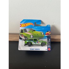 Hot Wheels 76 Chevy Chevette Yeşil