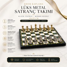 Elifeshop Lüks Metal Satranç Takımı Krom Figürlü 20 x 20 cm Yeşil Mermer Desenli Dekoratif Özel Hediye Seti