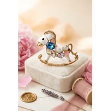 BB Bi Butik Shop Işıltılı Kristal Taşlı Nostaljik Sallanan At Broş