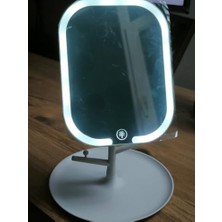 Orevio 18 x 14 cm Beyaz Kare LED Makyaj Aynası, USB Şarjlı, 3 Modlu ve Açısı Ayarlanabilir