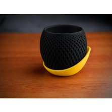 Store 3D Baskı Küre Saksı - Kafes Dokulu Iki Parçalı Dekoratif Saksı - Siyah-Sarı