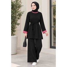 Tenfısı 🖤 Siyah Belden Bağlamalı Çizgi Detaylı Tunik