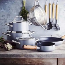 Mayflower Pro 13 Parça Pişirme Seti – Thermolon™ Pro Yapışmaz, Pfas’sız, Iskandinav Tasarım, Ahşap Saplı