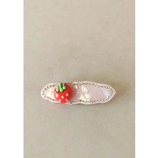 Halley Concept Kırmızı Çilek Figürlü Pembe Sedef Görünümlü Taşlı Pens Toka 6x2 cm