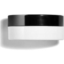 Chanel Hydra Beauty Nutrıtıon Besleyici Dudak Balmı 10 G