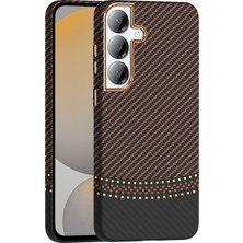 Lexroo Galaxy S25 Plus Kılıf M-Safe Şarj Özellikli Karbon Fiber Görünümlü Gros Kılıf - Gold-Siyah