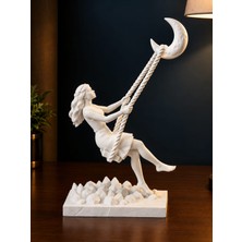 Lagom Ay Işığında Sallanan Kız - Dekoratif Kadın Figürlü 3D Biblo - 20 cm
