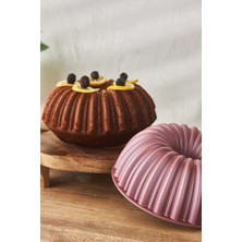 Karaca Cake Pro Dilimli Pembe Döküm Kek Kalıbı