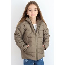 Kabancı Kız Çocuk Mont Iç Kısmı Peluş Kapüşonlu Fermuarlı 6-9 Yaş , Haki Yeşil