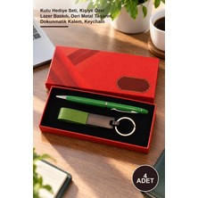 Yenilig 4 Adet Yeşil Kalem ve Anahtarlık Seti – Kutu Hediye Seti, Kişiye Özel Lazer Baskılı, Deri Metal Tasarım, Dokunmatik Kalem, Keychain