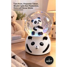 Yenilig 1 Adet Büyük Boy Panda Kar Küresi – Cam Küre, Polyester Taban, Müzikli Işıklı Kar Püskürtme, Dekoratif Snow Globe