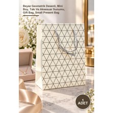 Yenilig 1 Adet Mini Karton Hediye Çantası – Beyaz Geometrik Desenli, Mini Boy, Takı ve Aksesuar Sunumu, Gift Bag, Small Present Bag