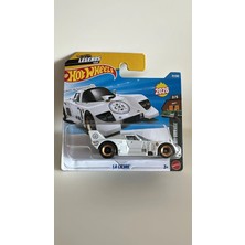 Hot Wheels La Liebre
