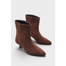 Capone Outfitters Viola Sivri Burunlu Çekme Kadın Bot