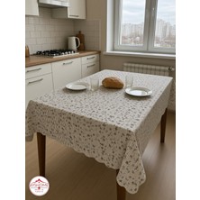 Ayspar Masa Örtüsü 150X170 cm Küçük Çiçek Desenli