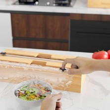 Store Bambu Streç Film ve Folyo Düzenleyici, Kaydırılabilir Kesicili, 2'si 1 Arada Mutfak Çekmece Içi ve Tezgah Üstü Organizer, Alüminyum Folyo ve Yağlı Kağıt Kesici Saklama Kutusu (35,5 Cm)