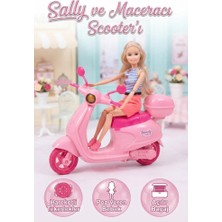 Farbu Oyuncak Sally ve Maceracı Scooter'ı 27 cm Oynar Eklemli Açılan Bagaj Motorlu Eğlenceli Manken Bebek