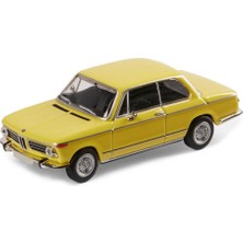 1:64 Ölçek Almost Real Bmw 2002 Yellow Diecast Metal Minyatür Model Araba 5cm