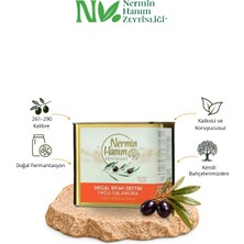 Nermin Hanım Zeytinliği Gemlik Siyah Zeytin Yağlı Salamura (1.2 Kg)