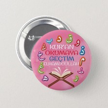 Genç Box Kuran Okumaya Geçtim Pembe Çocuk Iğneli Rozet (20 Adet)
