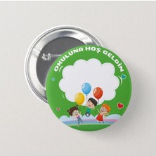 Genç Box Okuluna Hoş Geldin Balonlu Çocuklar -Yeşil Renk Iğneli Rozet (20 Adet)