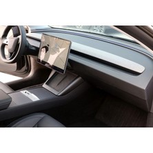Tesla Model Y Juniper Göğüslük Kaplama Karbon