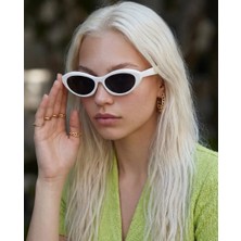 Funeyes Wonderful Beyaz Cat Eye Güneş Gözlüğü Unisex Tasarım UV400 Koruma Beyaz Çerçeve Siyah Cam