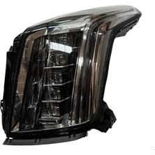 Cadillac Escalade Ön Far Sol (Beyinli-Beyaz Sinyal) 2015 Sonrası Uyumlu