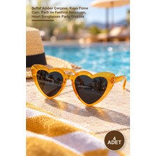 Yenilig 4 Adet Amber Kalp Şekilli Parti Gözlüğü – Şeffaf Amber Çerçeve, Koyu Füme Cam, Parti ve Festival Aksesuarı, Heart Sunglasses Party Glasses