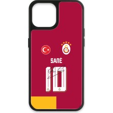 iPhone 13 Uyumlu Galatasaray Leroy Sane Parçalı Forma Imzalı Cam Lisanslı Telefon Kılıfı