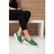 Shoetek   Aylisa Kadın Makosen Ayakkabı Püsküllü Yeşil Süet