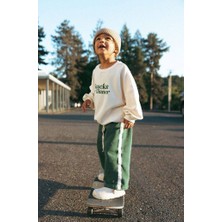 Cg Kids Snacks For Dinner Yazılı Beyaz Sweatshirt ve Yan Şeritli Yeşil Eşofman Altı Unisex 3iplik Ikili Takım