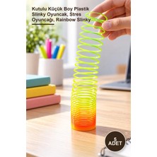 Yenilig 5 Adet Gökkuşağı Stres Yayı – Kutulu Küçük Boy Plastik Slinky Oyuncak, Stres Oyuncağı, Rainbow Slinky
