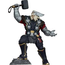 Defne Store Marvel Rivals Thor 1:10 Ölçekli Koleksiyon Figürü