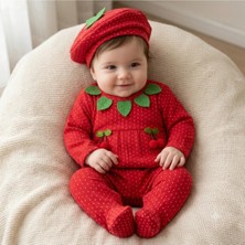 Kiri Bebek Kiraz Tulum Şapkalı(Sırtından Yarım Çıtçıtlı Altan Çıtçıtlı Degildir)