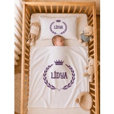 Pia Baby Isme Özel Kız Bebek Battaniye 80X80 cm ve Yastık Kılıfı 35X45 cm %100 Pamuk Organik Baskılı Bebek Seti Bebek Hediyesi