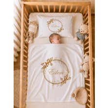 Pia Baby Isme Özel Kız Bebek Battaniye 80X80 cm ve Yastık Kılıfı 35X45 cm %100 Pamuk Organik Baskılı Bebek Seti Bebek Hediyesi