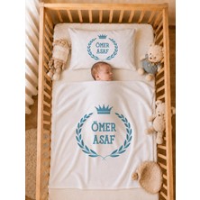 Pia Baby Isme Özel Kız Bebek Battaniye 80X80 cm ve Yastık Kılıfı 35X45 cm %100 Pamuk Organik Baskılı Bebek Seti Bebek Hediyesi