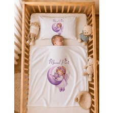Pia Baby Isme Özel Kız Bebek Battaniye 80X80 cm ve Yastık Kılıfı 35X45 cm %100 Pamuk Organik Baskılı Bebek Seti Bebek Hediyesi