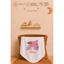 Pia Baby %100 Pamuk Isimli Kız Bebek Battaniyesi 80X80 cm Çift Kat Penye Organik Baskılı Isme Özel Bebek Battaniyesi Bebek Hediyesi
