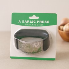 Store Metal Sarımsak Ezici (Zırh Model, Plastik Saplı)